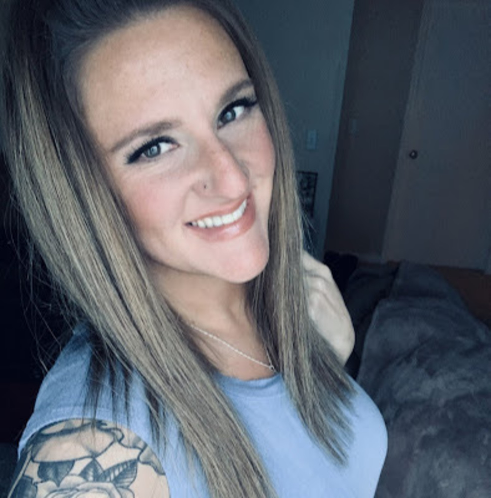Meet your Posher, Amanda